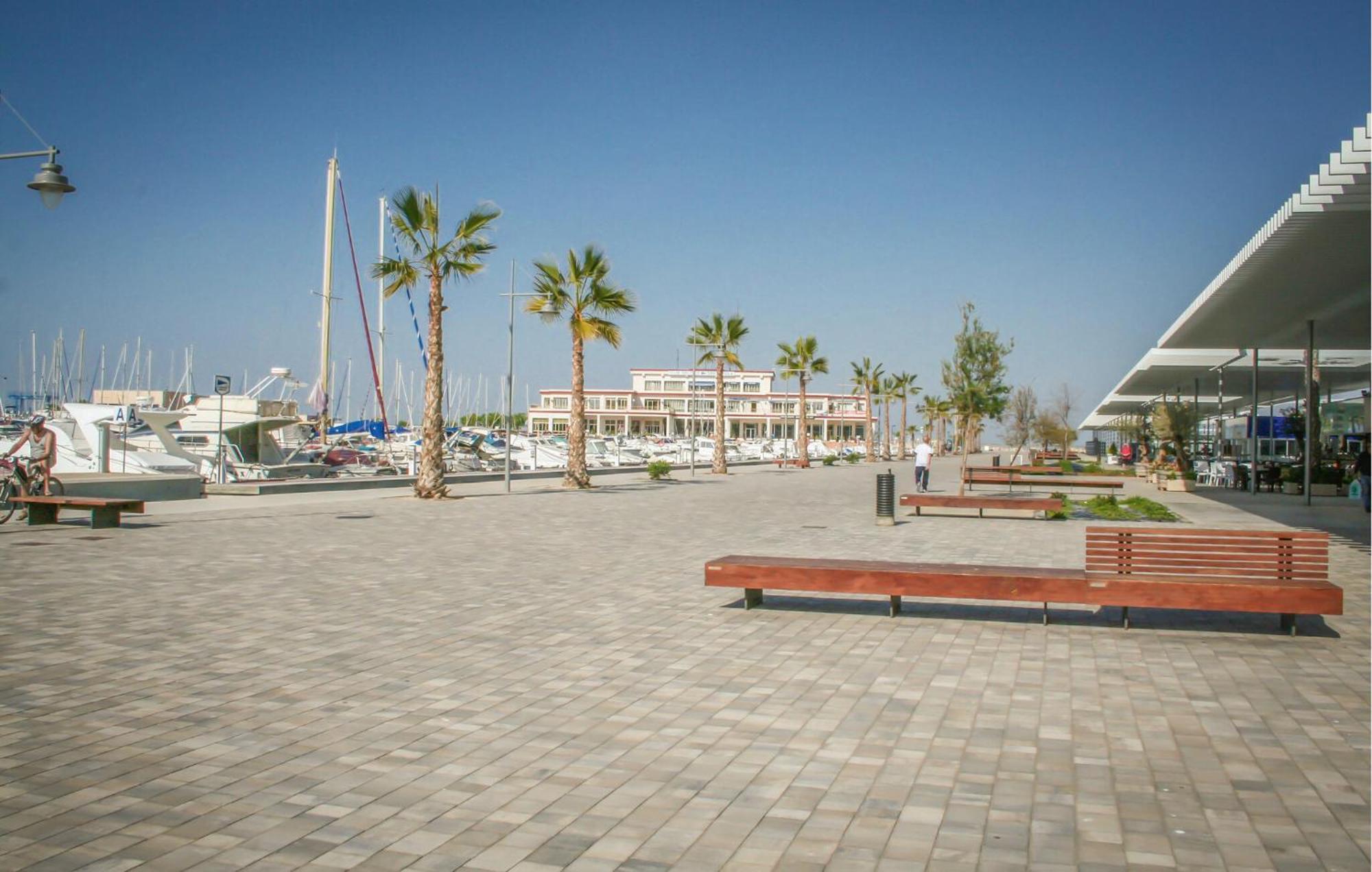 Amazing Apartment In Santa Pola Exterior photo